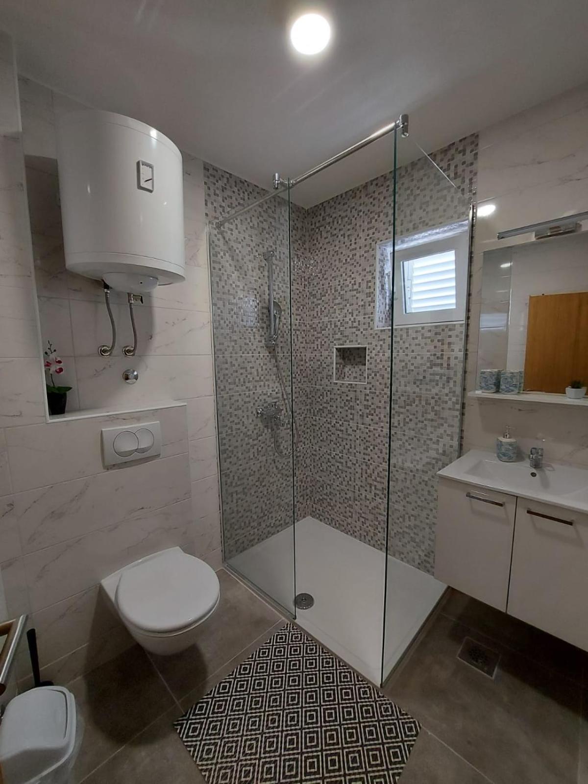 Sea Star Apartment Gradac  Exterior photo